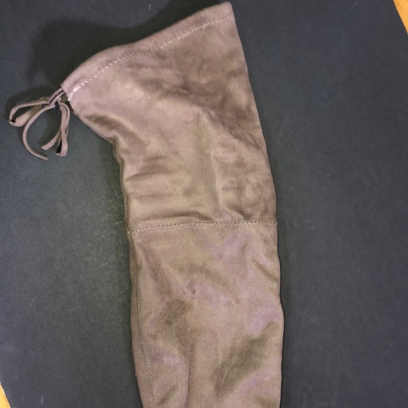 Catherine Malandrino Nude Thigh High boots - Picture 2 of 4